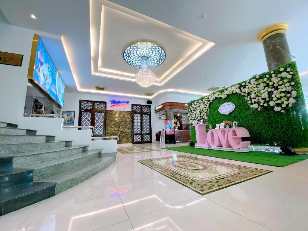 Cong Doan Thanh Binh Hotel Danang Bagian luar foto